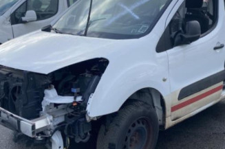 Serrure avant droit PEUGEOT PARTNER 2