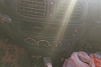 Serrure avant gauche RENAULT MEGANE 1