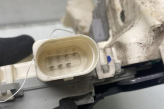 Serrure avant gauche AUDI A4 3