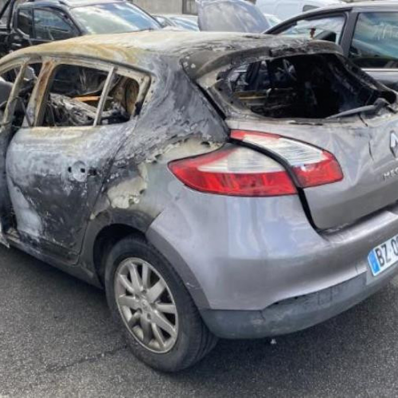Etrier arriere droit (freinage) RENAULT MEGANE 3 Photo n°10