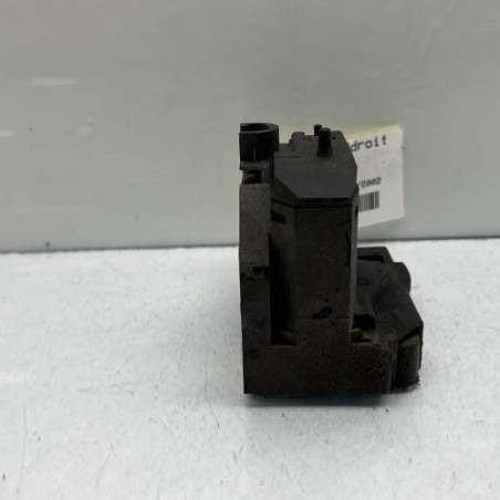 Serrure avant droit RENAULT SCENIC 1
