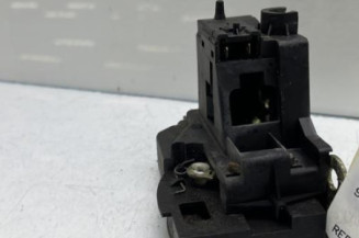 Serrure avant droit RENAULT SCENIC 1