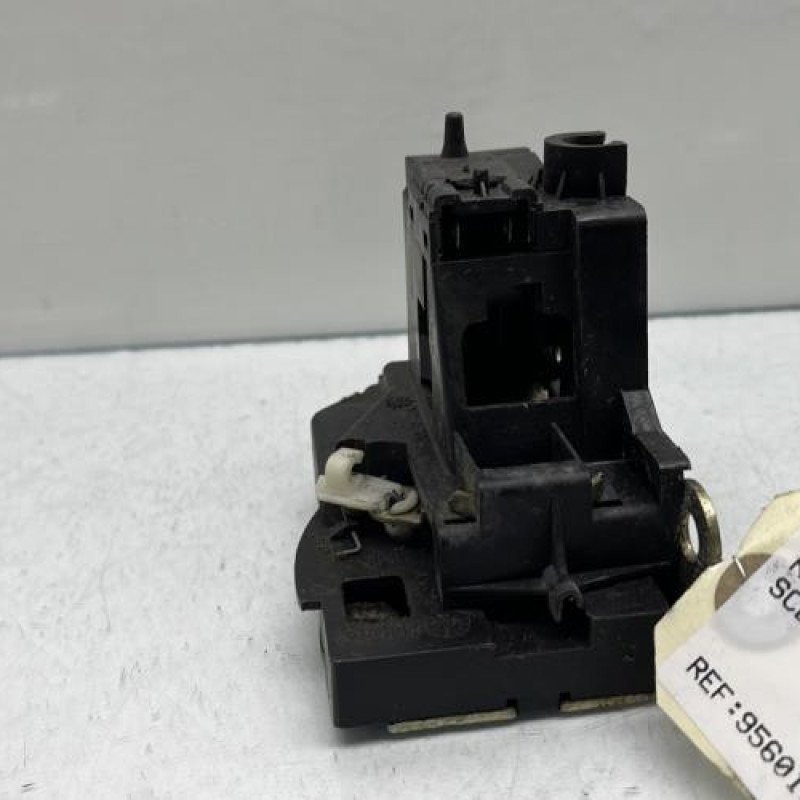Serrure avant droit RENAULT SCENIC 1 Photo n°4
