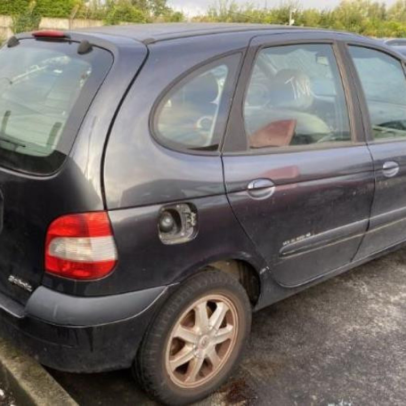 Serrure avant droit RENAULT SCENIC 1 Photo n°9