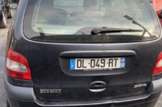 Serrure avant droit RENAULT SCENIC 1