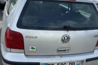 Serrure avant droit VOLKSWAGEN POLO 3