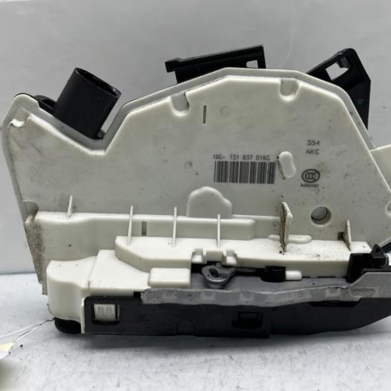 Serrure avant droit VOLKSWAGEN UP Photo n°1