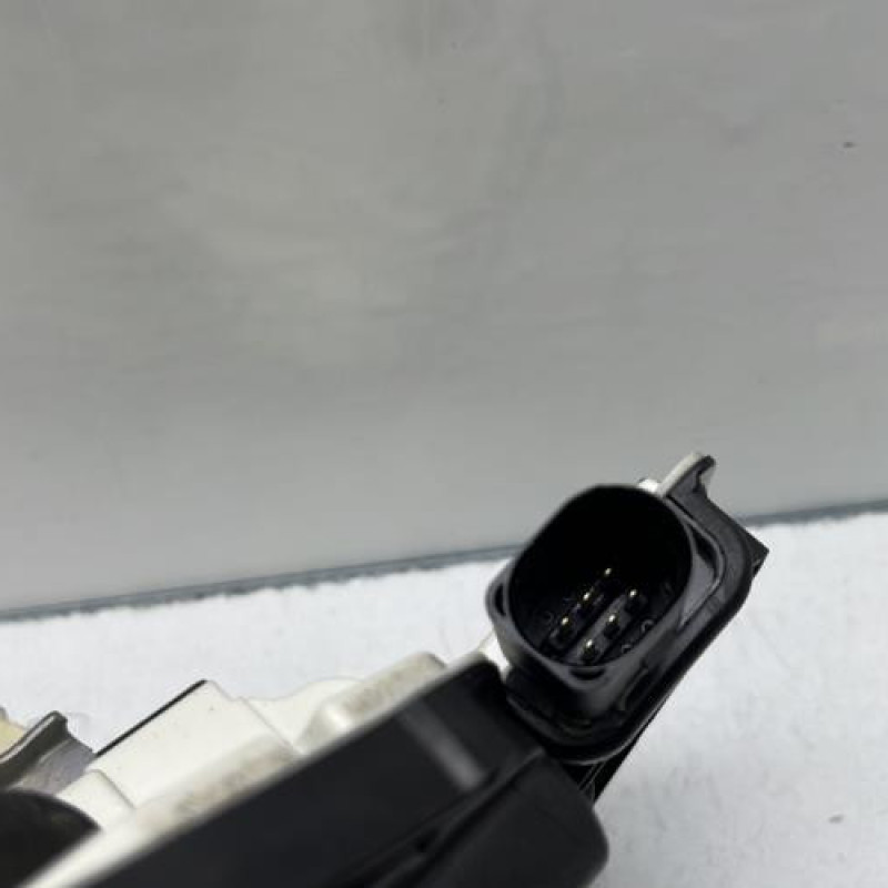 Serrure avant droit VOLKSWAGEN UP Photo n°5