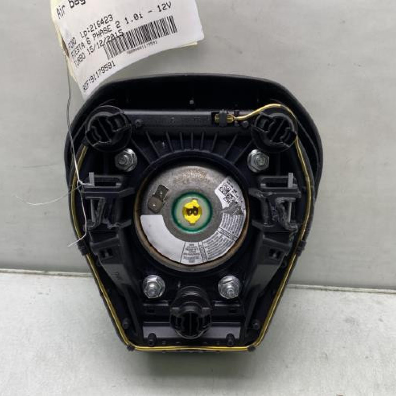 Air bag conducteur FORD FIESTA 6 Photo n°2