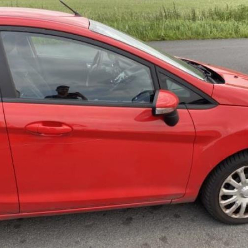 Air bag conducteur FORD FIESTA 6 Photo n°10