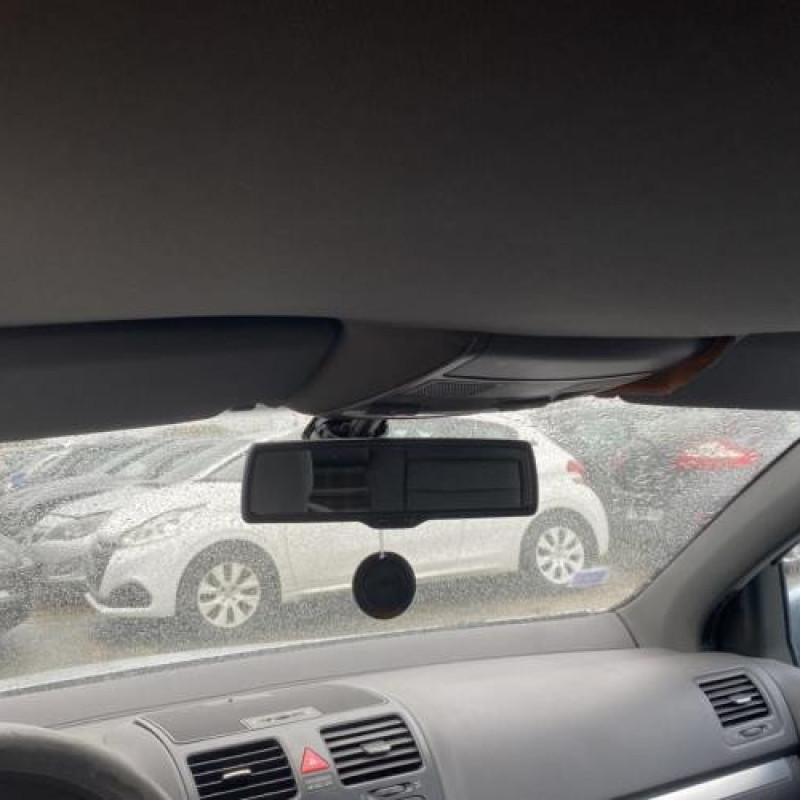 Air bag conducteur VOLKSWAGEN GOLF 5 Photo n°18