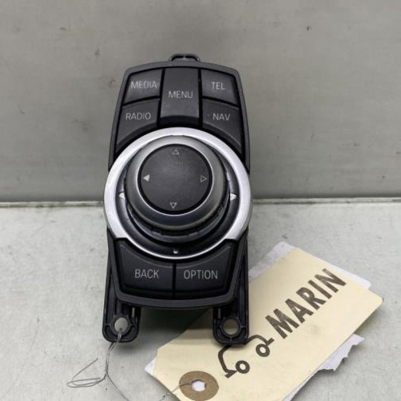 Commande GPS BMW SERIE 3 F30/F80 Photo n°1