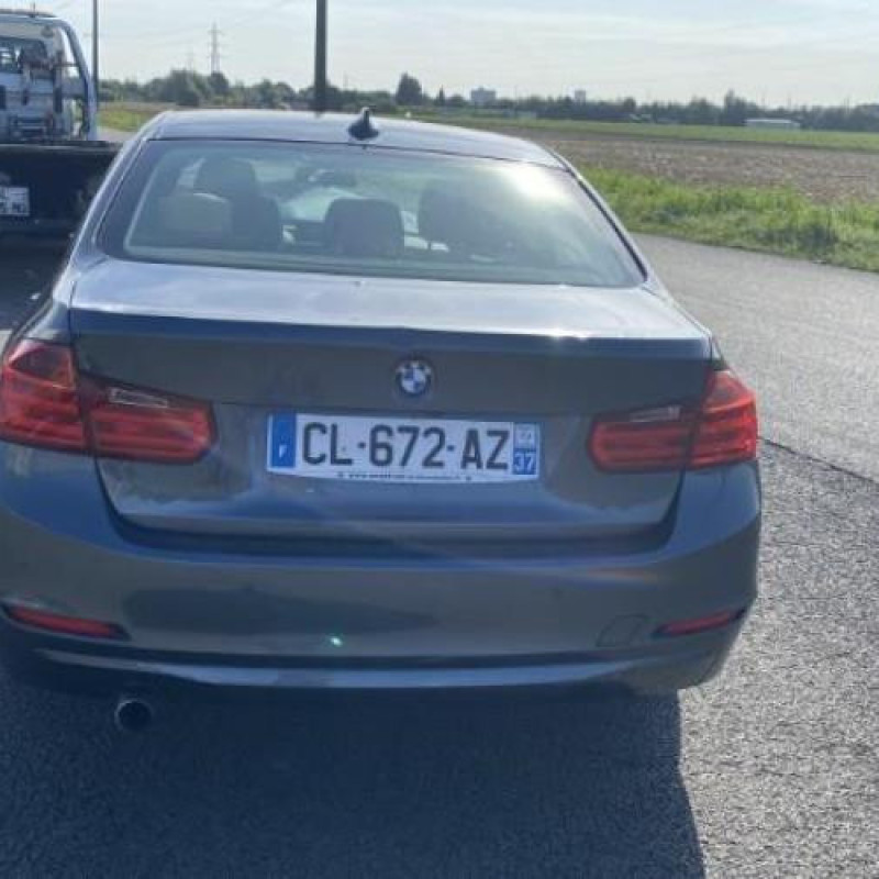 Commande GPS BMW SERIE 3 F30/F80 Photo n°9