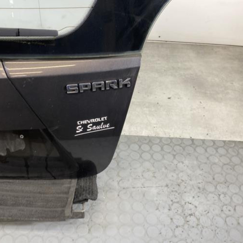 Malle/Hayon arriere CHEVROLET SPARK Photo n°7