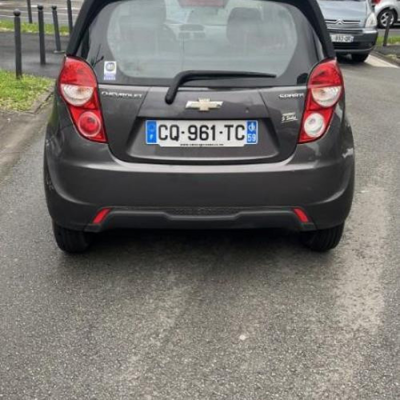 Malle/Hayon arriere CHEVROLET SPARK Photo n°15