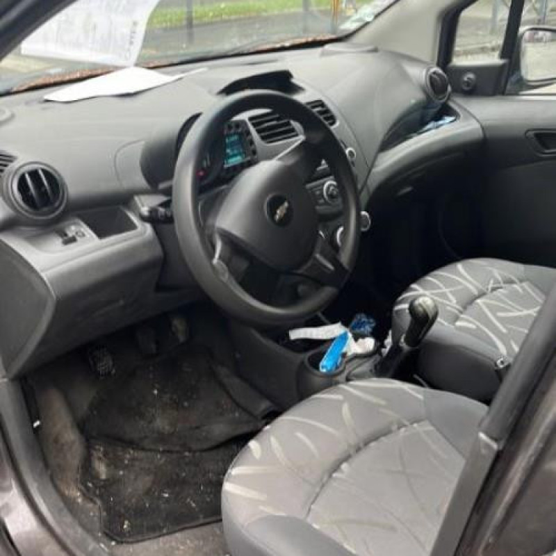 Malle/Hayon arriere CHEVROLET SPARK Photo n°17