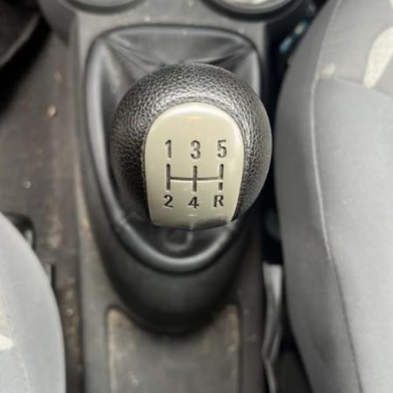 Malle/Hayon arriere CHEVROLET SPARK Photo n°19