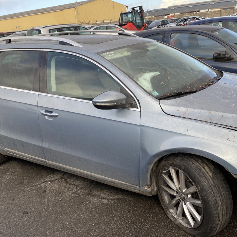 VOLKSWAGEN PASSAT 6 BREAK 3.6 FSI - 24V V6 4 MOTION 4X4 Photo n°8