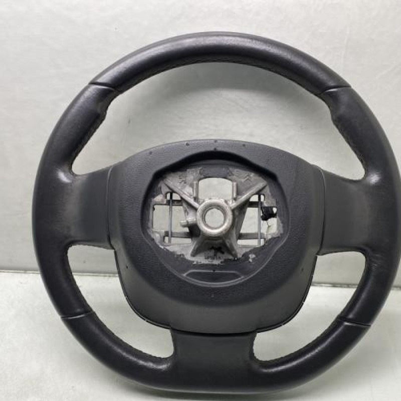 Volant PEUGEOT 508 1 Photo n°8