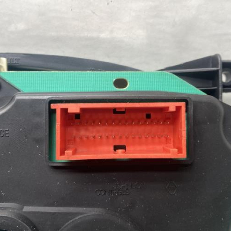 Compteur RENAULT TRAFIC 2 Photo n°4