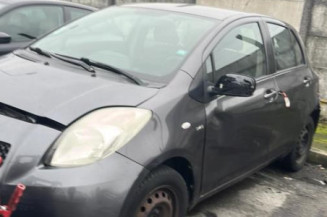 Retroviseur droit TOYOTA YARIS 2