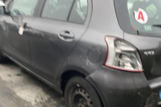 Retroviseur droit TOYOTA YARIS 2
