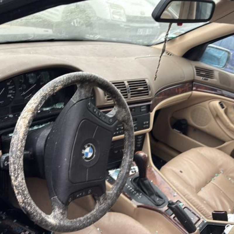 Retroviseur droit BMW SERIE 5 E39 Photo n°18