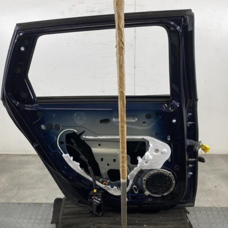 Porte arriere gauche PEUGEOT 308 2 SW Photo n°8