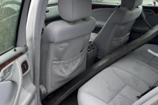 Retroviseur droit MERCEDES CLASSE E 210
