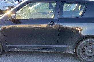 Retroviseur droit SUZUKI SWIFT 3