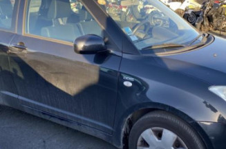 Feu arriere principal droit (feux) SUZUKI SWIFT 3