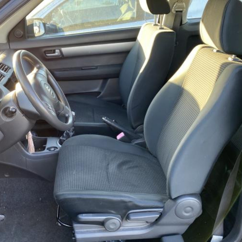 Feu arriere principal droit (feux) SUZUKI SWIFT 3 Photo n°13