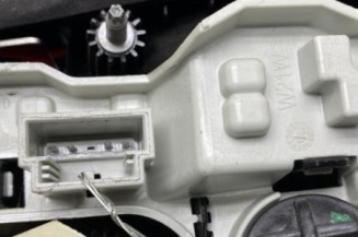 Feu arriere secondaire gauche (feux) VOLKSWAGEN GOLF 7