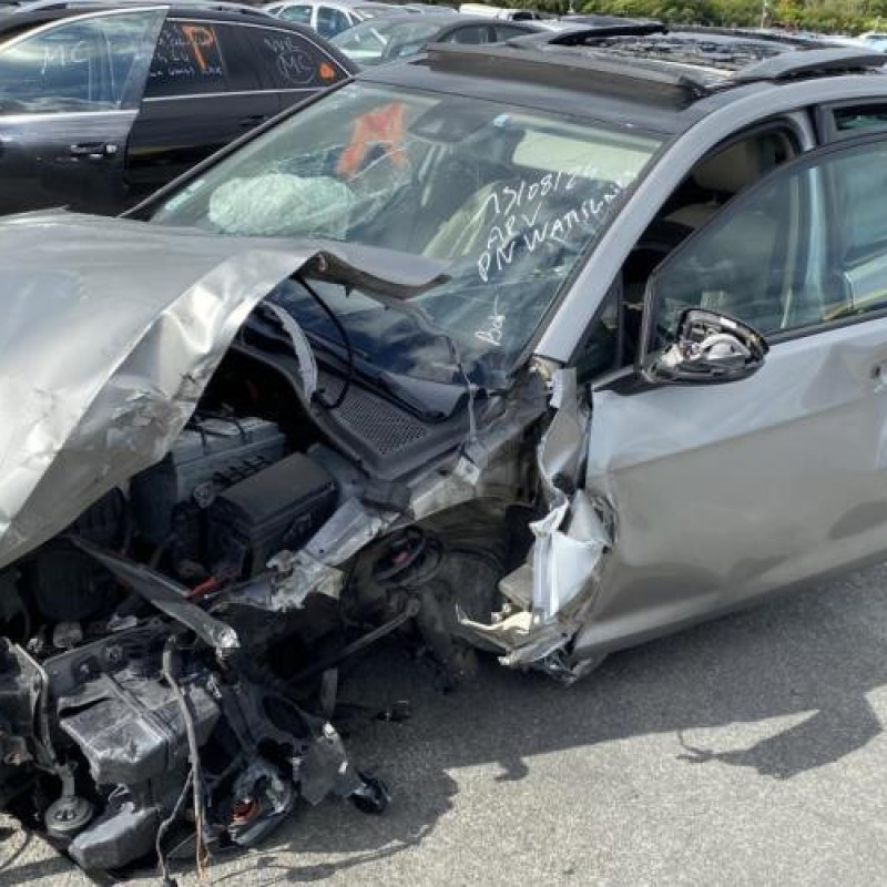 Feu arriere secondaire gauche (feux) VOLKSWAGEN GOLF 7 Photo n°5