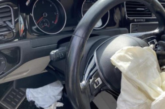 Feu arriere secondaire gauche (feux) VOLKSWAGEN GOLF 7
