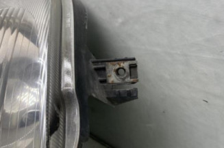 Optique avant principal droit (feux)(phare) RENAULT CLIO 2