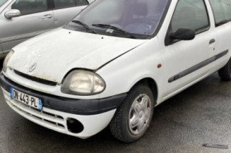 Capot RENAULT CLIO 2