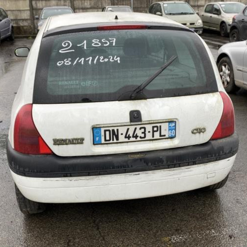 Capot RENAULT CLIO 2 Photo n°15
