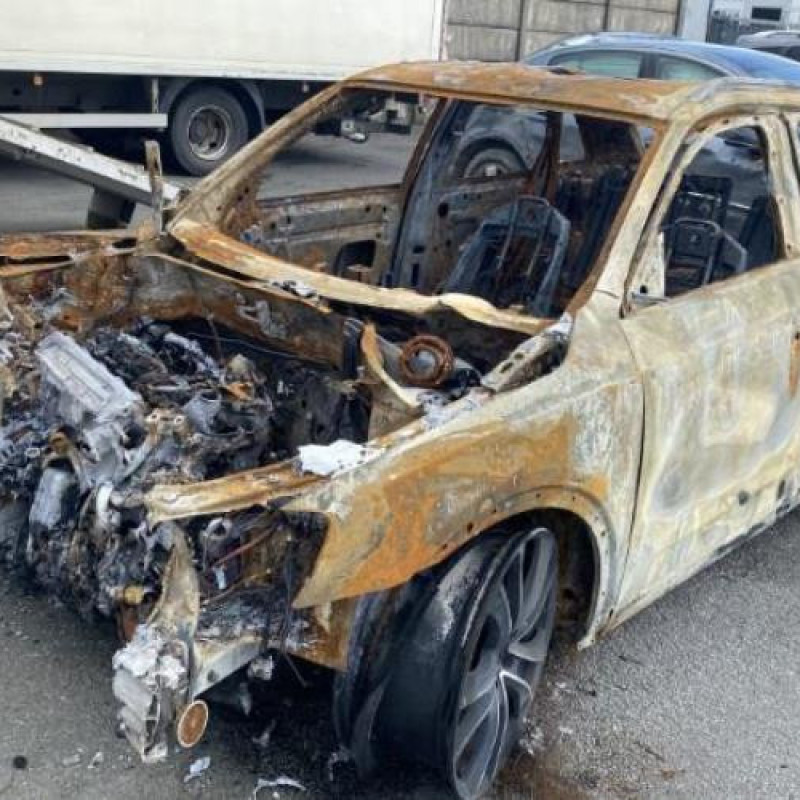 Etrier arriere droit (freinage) AUDI Q3 1 Photo n°5