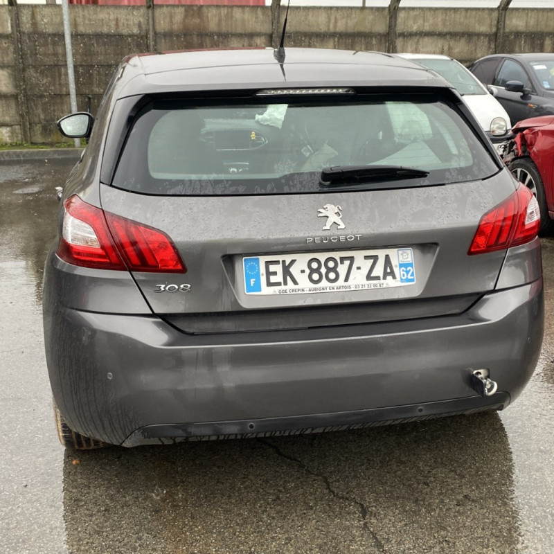 PEUGEOT 308 2 PHASE 1 1.6 BLUE HDI - 8V TURBO Photo n°5