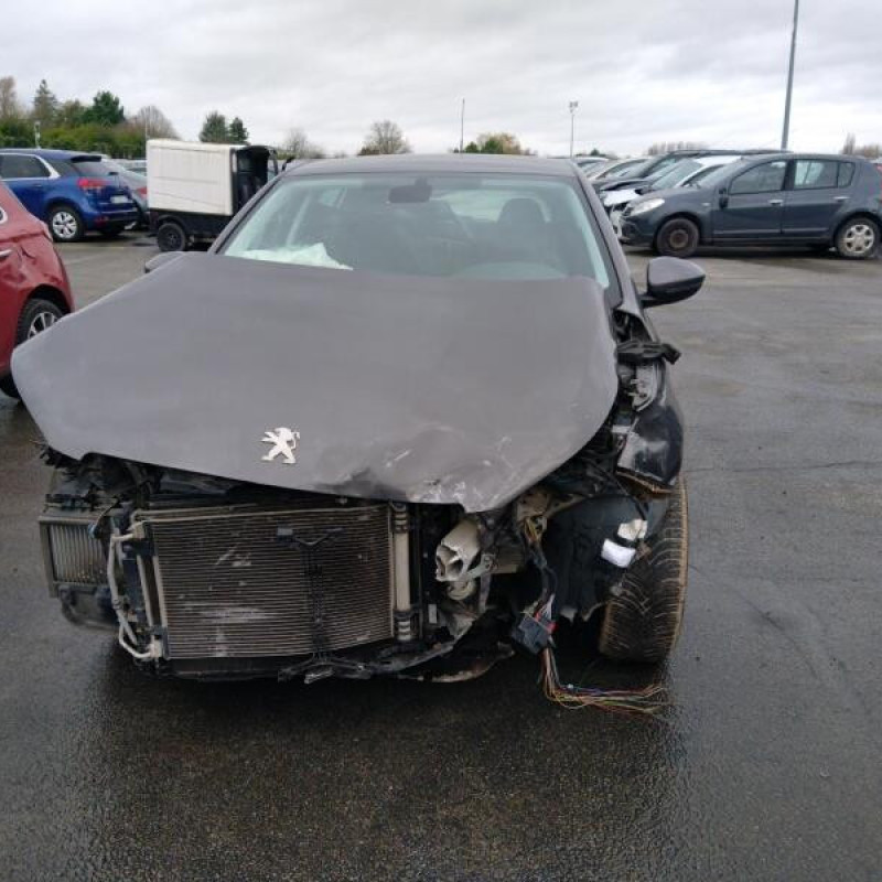 PEUGEOT 308 2 PHASE 1 1.6 BLUE HDI - 8V TURBO Photo n°23