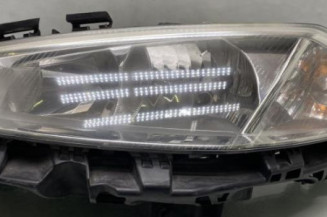 Optique avant principal gauche (feux)(phare) RENAULT MEGANE 2 Photo n°1
