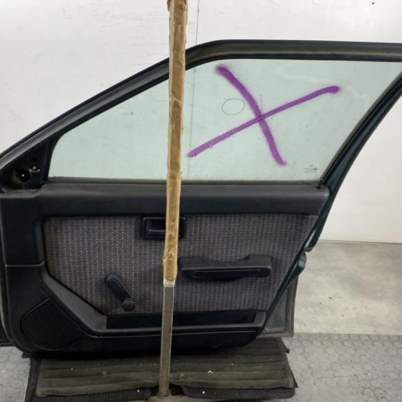 Porte avant droit CITROEN AX Photo n°6