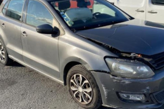 Retroviseur droit VOLKSWAGEN POLO 5