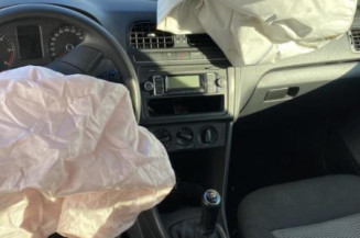 Retroviseur droit VOLKSWAGEN POLO 5