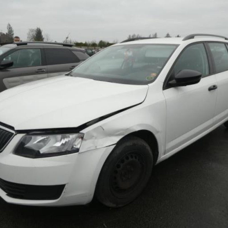 Retroviseur droit SKODA OCTAVIA 3 Photo n°6