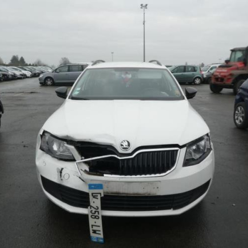 Retroviseur droit SKODA OCTAVIA 3 Photo n°11