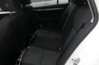 Retroviseur droit SKODA OCTAVIA 3