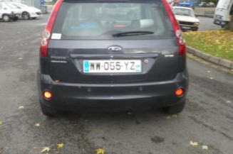Feu arriere principal droit (feux) FORD FIESTA 5