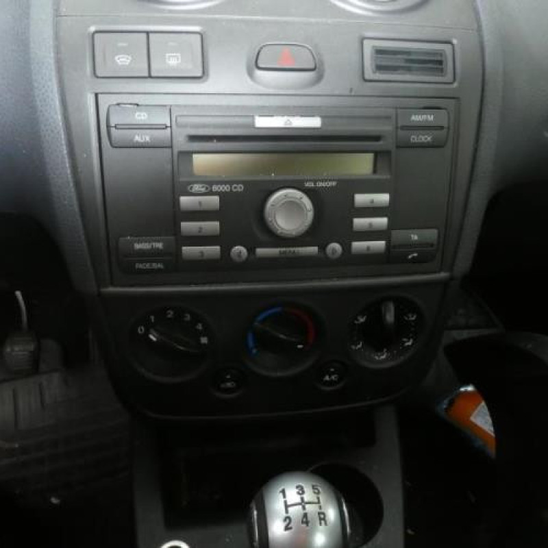 Feu arriere principal droit (feux) FORD FIESTA 5 Photo n°10